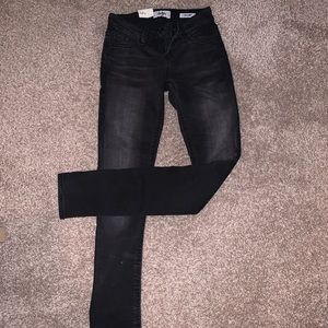 Black skinny jeans 26 L WITH TAGS